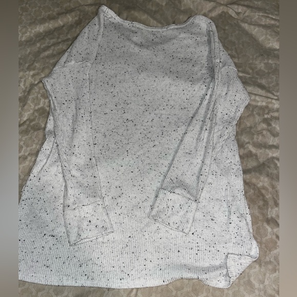 American Eagle long sleeve - Picture 2 of 2